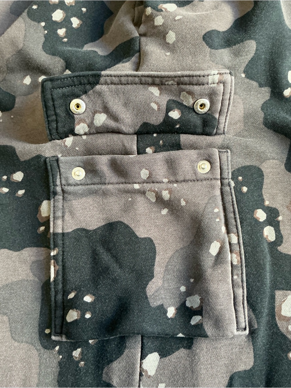 Nike Club Fleece Cargo Joggers Grey Black Camo Pants Mens Large L - Picture 9 of 16